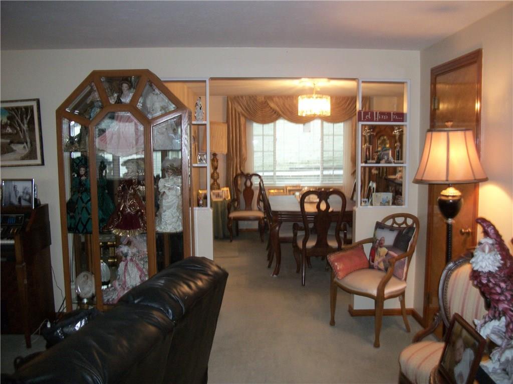 5005 Brownsville Road Pittsburgh, PA 15236 - Photo 4 of 10