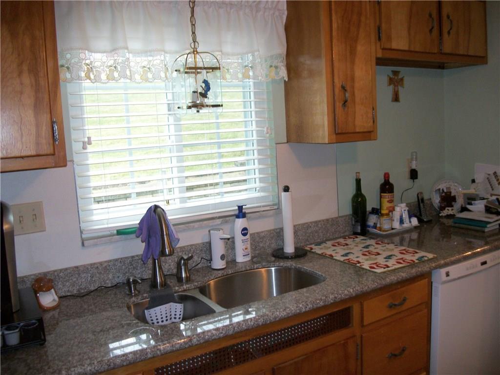 5005 Brownsville Road Pittsburgh, PA 15236 - Photo 8 of 10