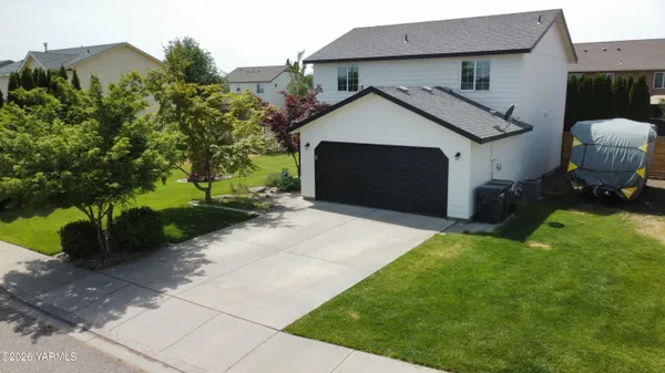 $414,900 | 6112 Westminster Lane, Pasco, WA 99301