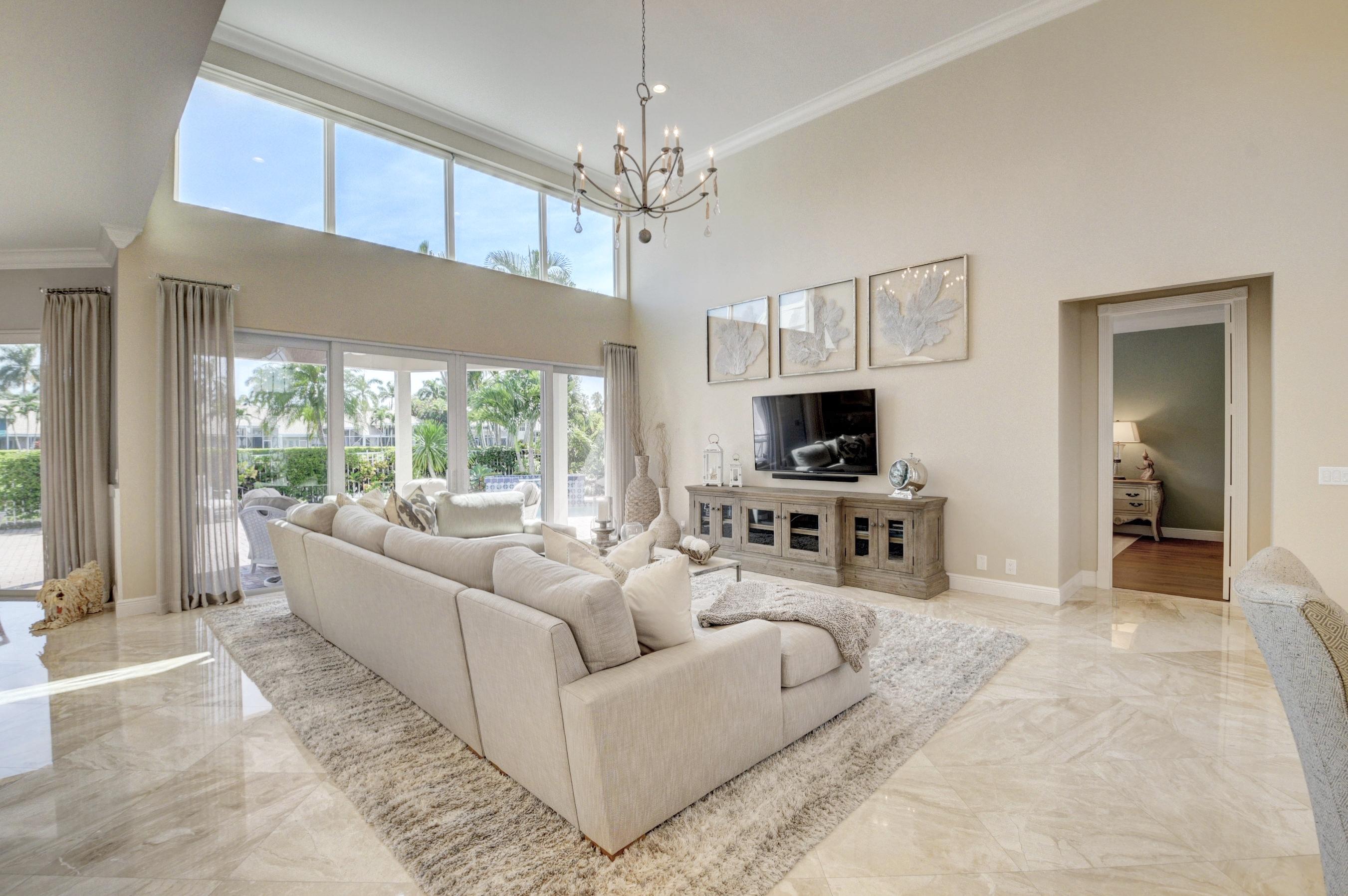 5305 Ascot Bend Road Boca Raton, FL 33496 - Photo 12 of 38 Living Room