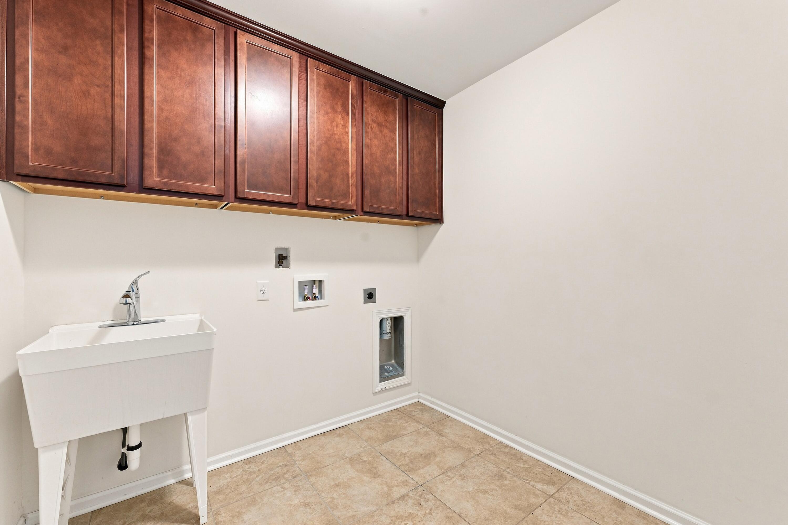 802 Casey Street Moncks Corner, SC 29461 - Photo 54 of 63 055_P1051323