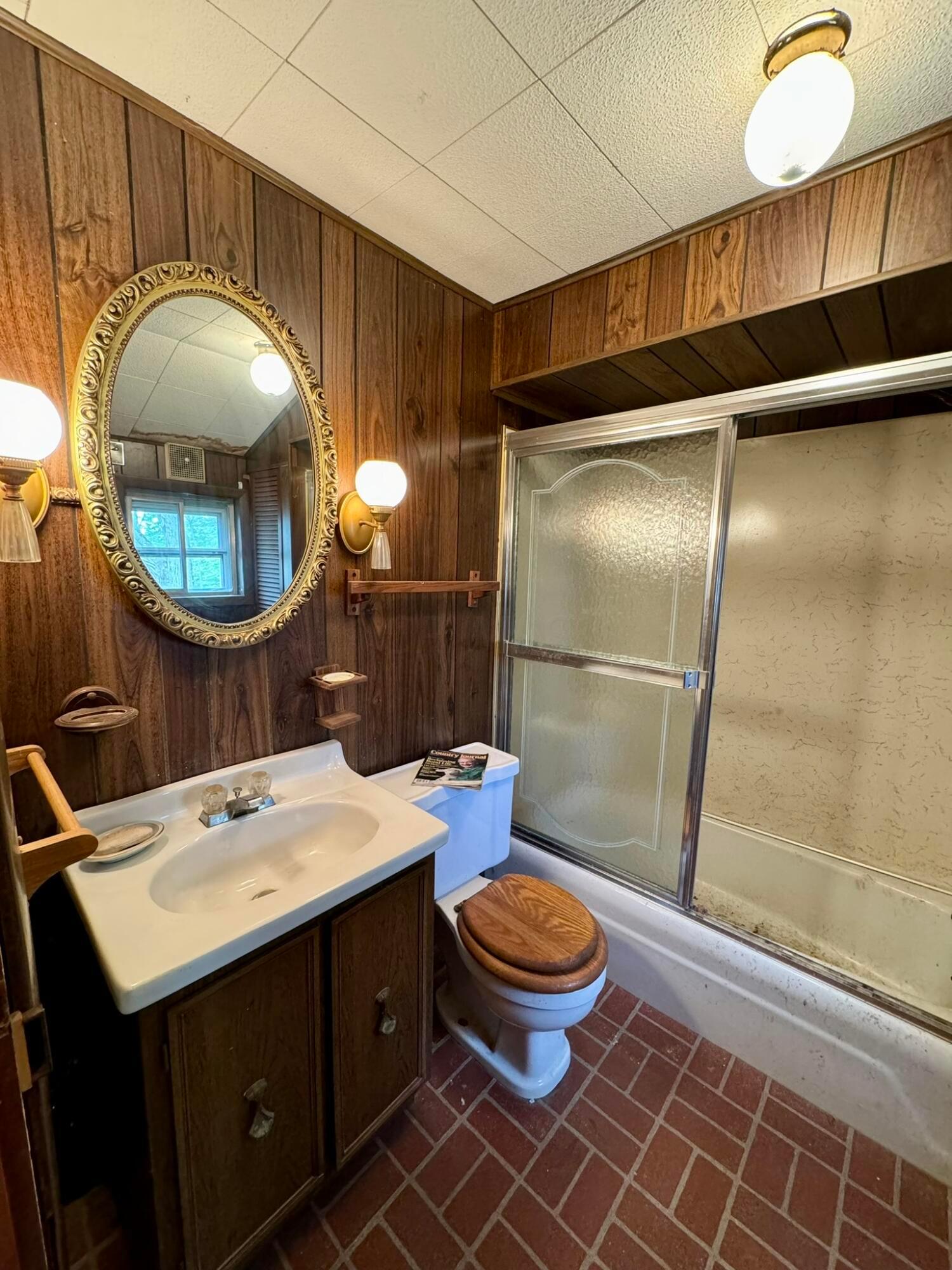 2190 Rosedale Road Irwin, OH 43029 - Photo 6 of 42 Mirrored medicine cabinet is wired with a light switch and two outlets on the side.