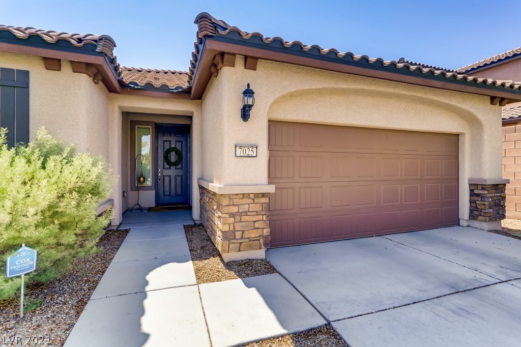 7025 Motley Road Las Vegas, NV 89178 - Photo 4 of 28 Gallery Image 4