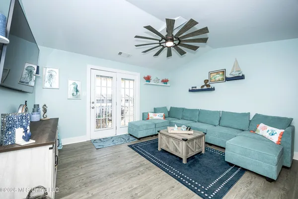 $259,000 | 2421 Beachview Drive, Unit H08, Ocean Springs, MS 39564