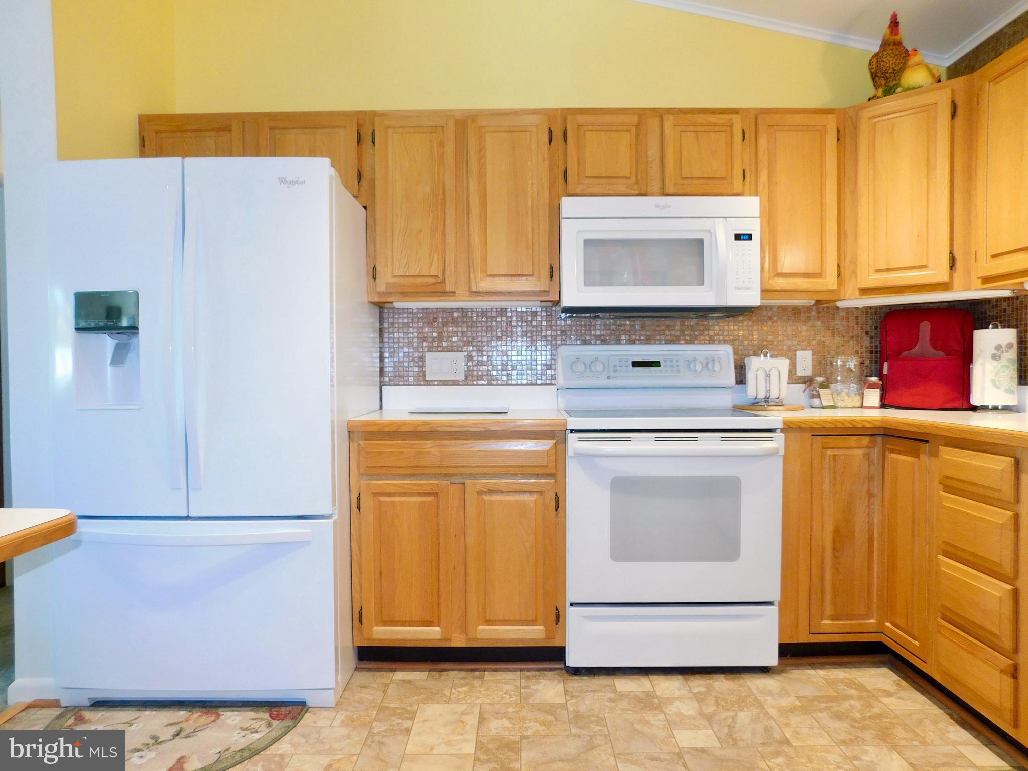 3 Woody Road Baltimore, MD 21221 - Photo 6 of 27 Kitchen