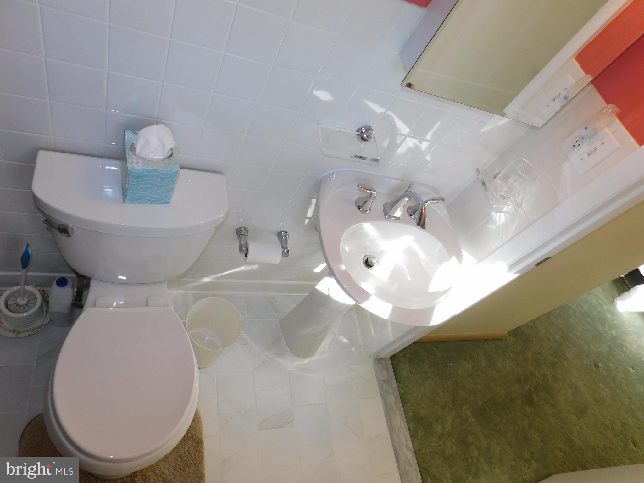 3 Woody Road Baltimore, MD 21221 - Photo 9 of 27 Bath (Master)