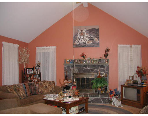 94 Blanchard Road Boxborough, MA 01719 - Photo 5 of 9