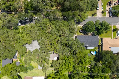 $395,000 | 1110 Hollybluff Street, Austin, TX 78753