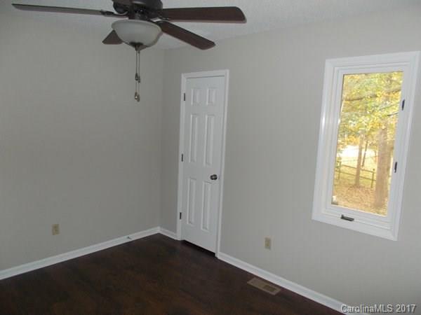 410 Gillsbrook Road Lancaster, SC 29720 - Photo 8 of 17 Gallery Image 8