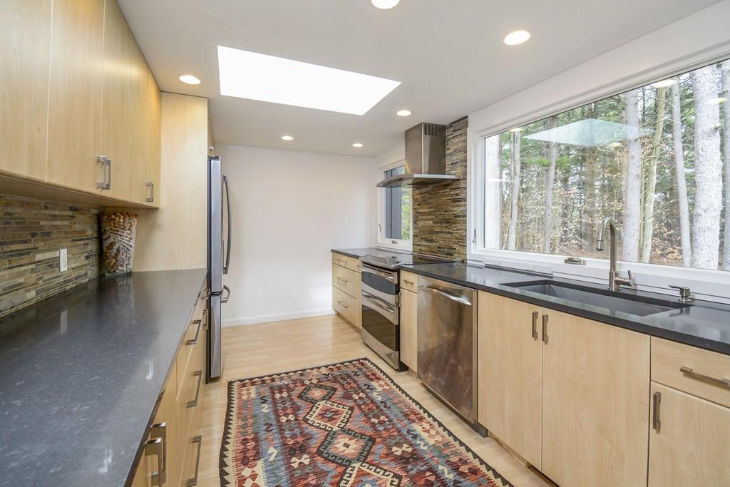 32 Barney Hill Road Wayland, MA 01778 - Photo 8 of 31 Gallery Image 8