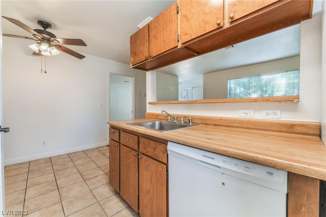3976 Colors Court, Unit 34 Las Vegas, NV 89103 - Photo 12 of 28