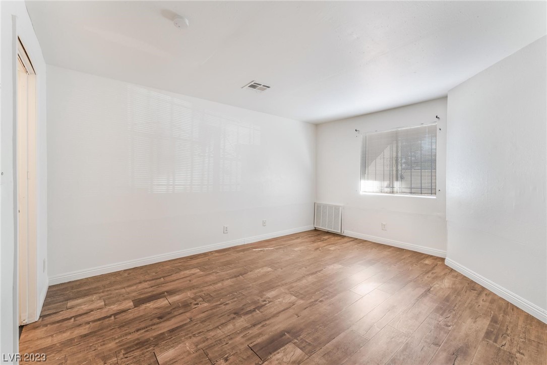 3976 Colors Court, Unit 34 Las Vegas, NV 89103 - Photo 14 of 28