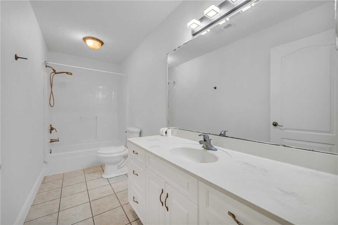 551 Good Life Way Salem, SC 29676 - Photo 27 of 43 Bathroom 2/Guest Bathroom