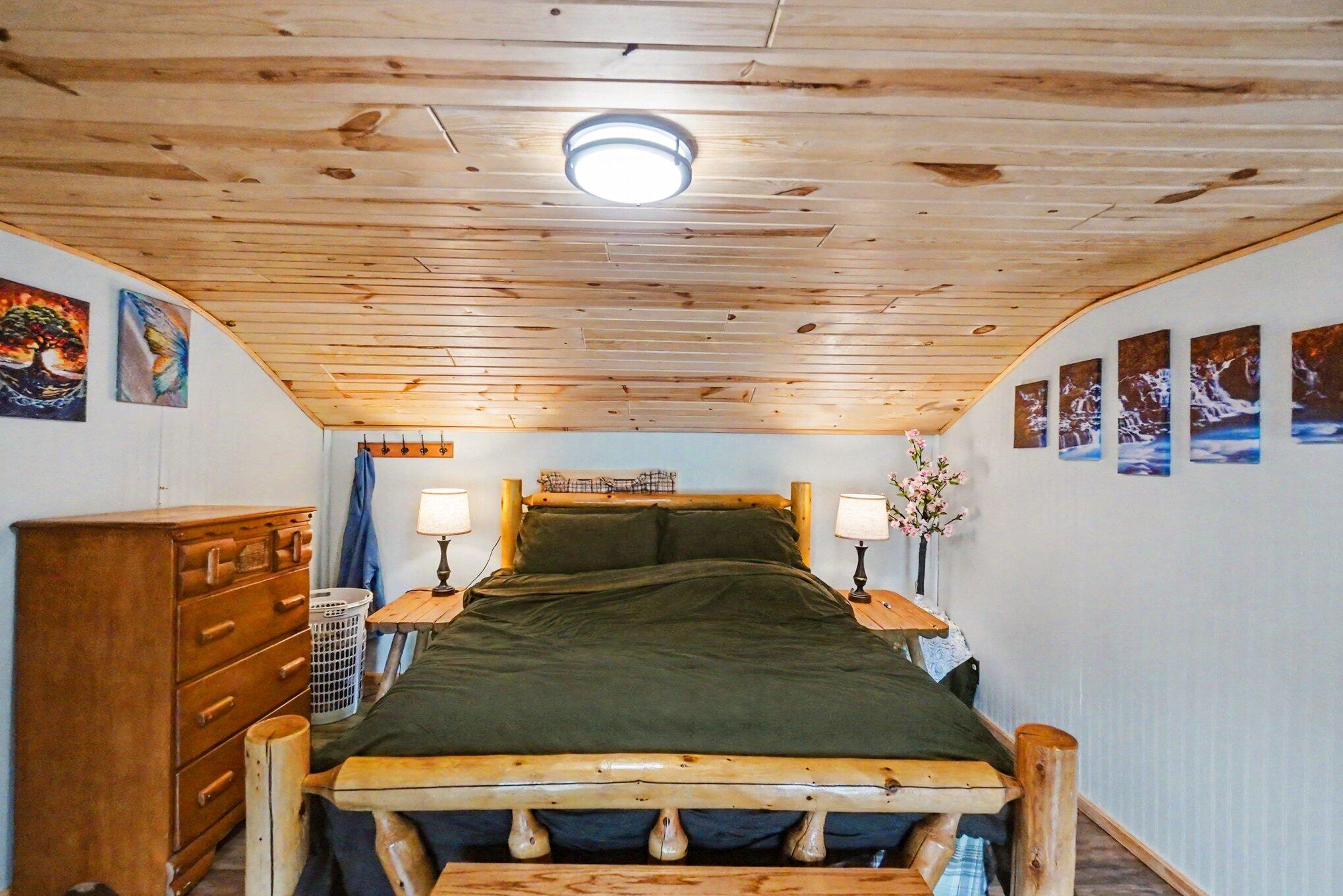 21029 11 Mile Road Reed City, MI 49677 - Photo 20 of 27 015_file_1408