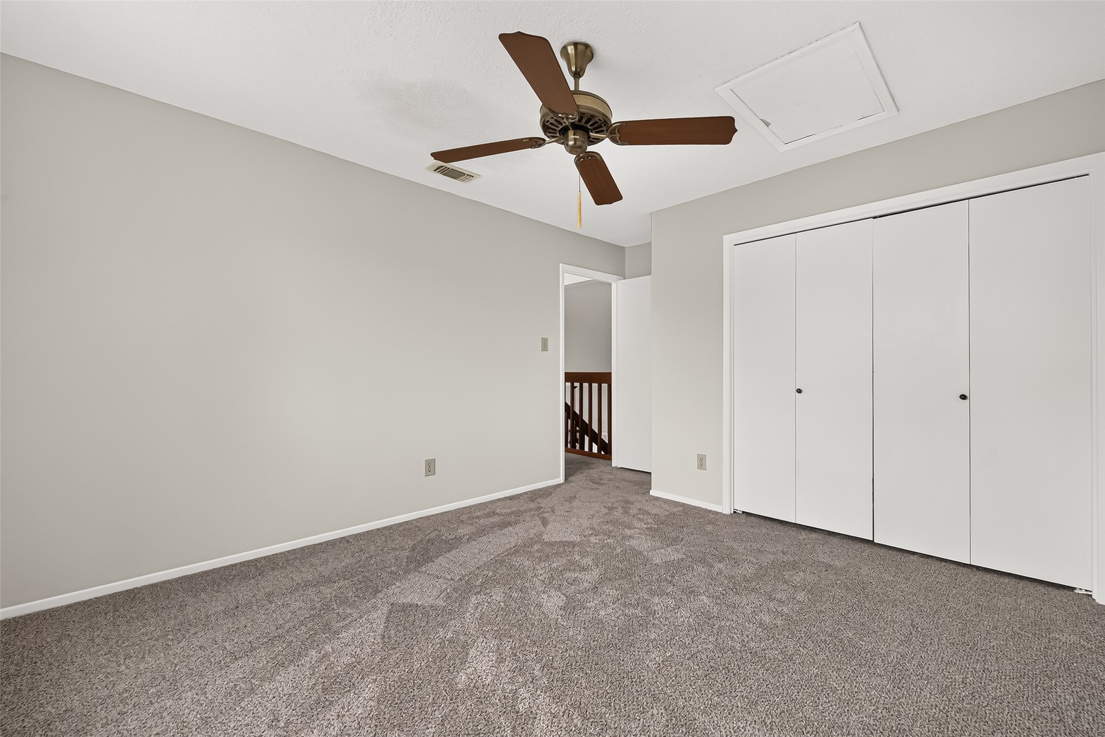 8142 Misty Ridge Lane Houston, TX 77071 - Photo 26 of 28 3rd Bedroom