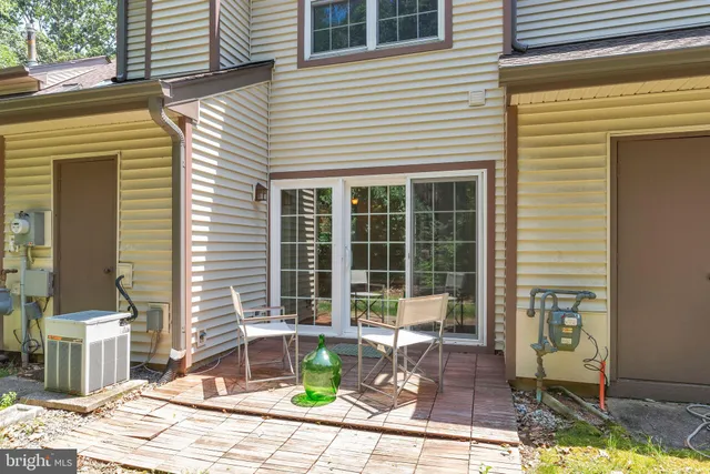 $395,000 | 1111 Hickory Court, Monmouth Junction, NJ 08852