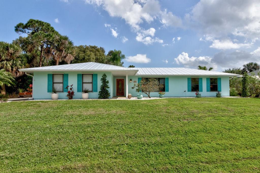 265 Del Monte Road Sebastian, FL 32958 - Photo 3 of 36 Gallery Image 3