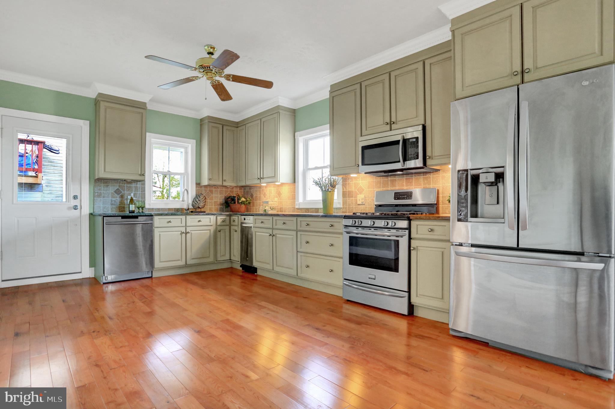 413 Chestnut Street Delta, PA 17314 - Photo 12 of 32 Gallery Image 12