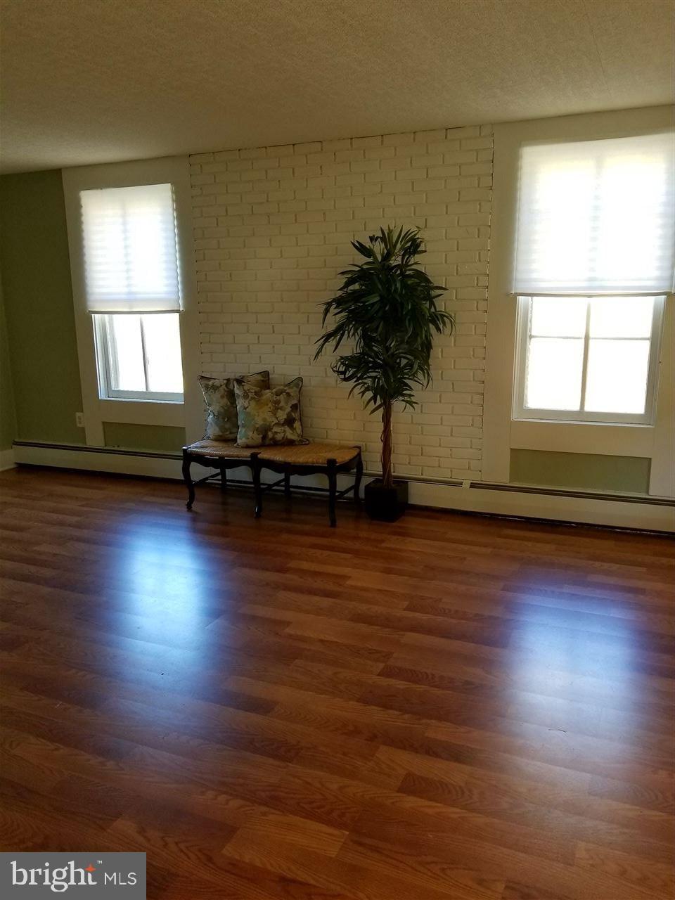 413 Chestnut Street Delta, PA 17314 - Photo 5 of 32 Gallery Image 5