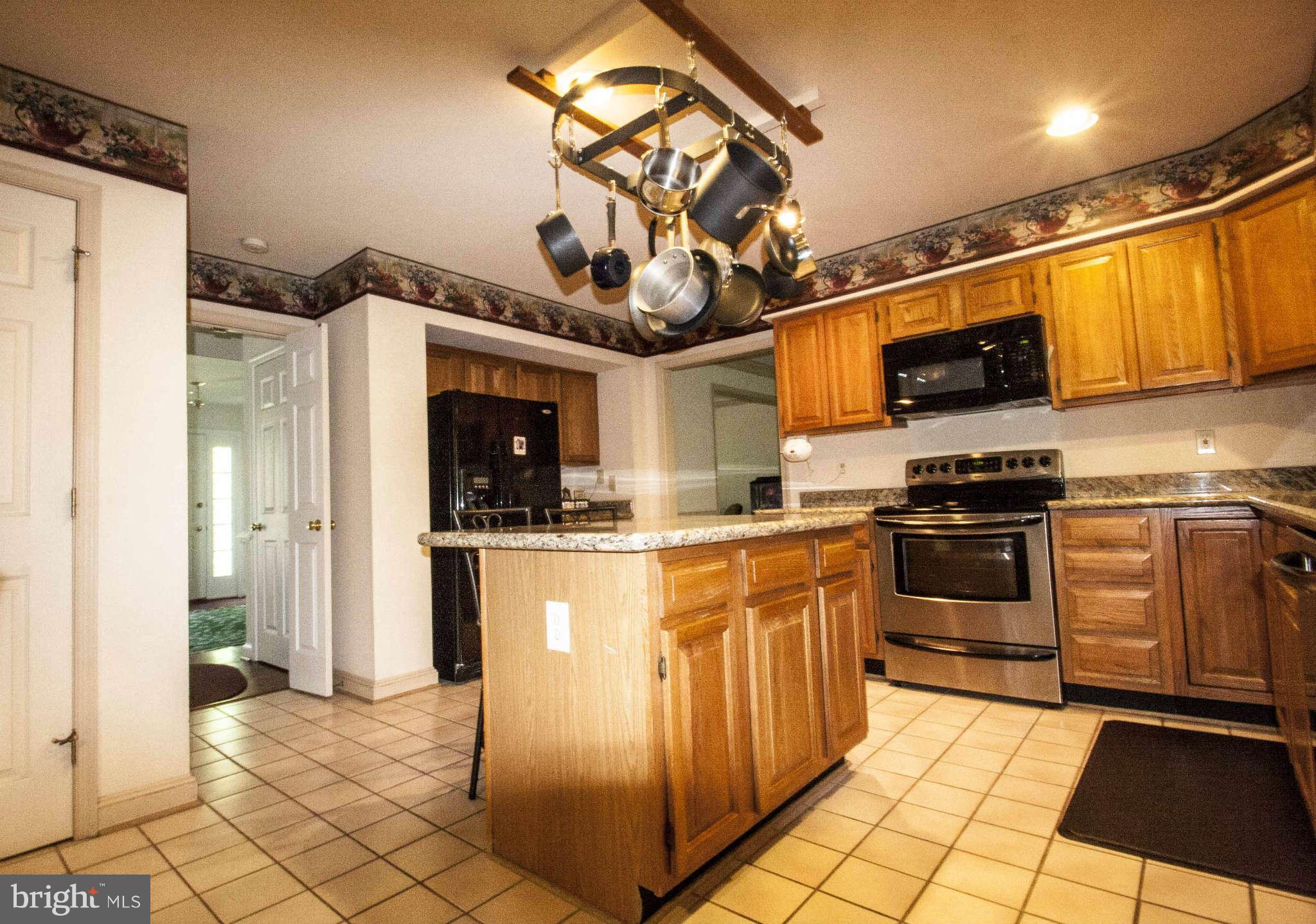 3 Little River Road Laurel, MD 20724 - Photo 2 of 30 Kitchen