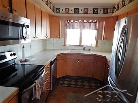 3761 North Block Road Reese, MI 48757 - Photo 6 of 21 31281542-6.JPG