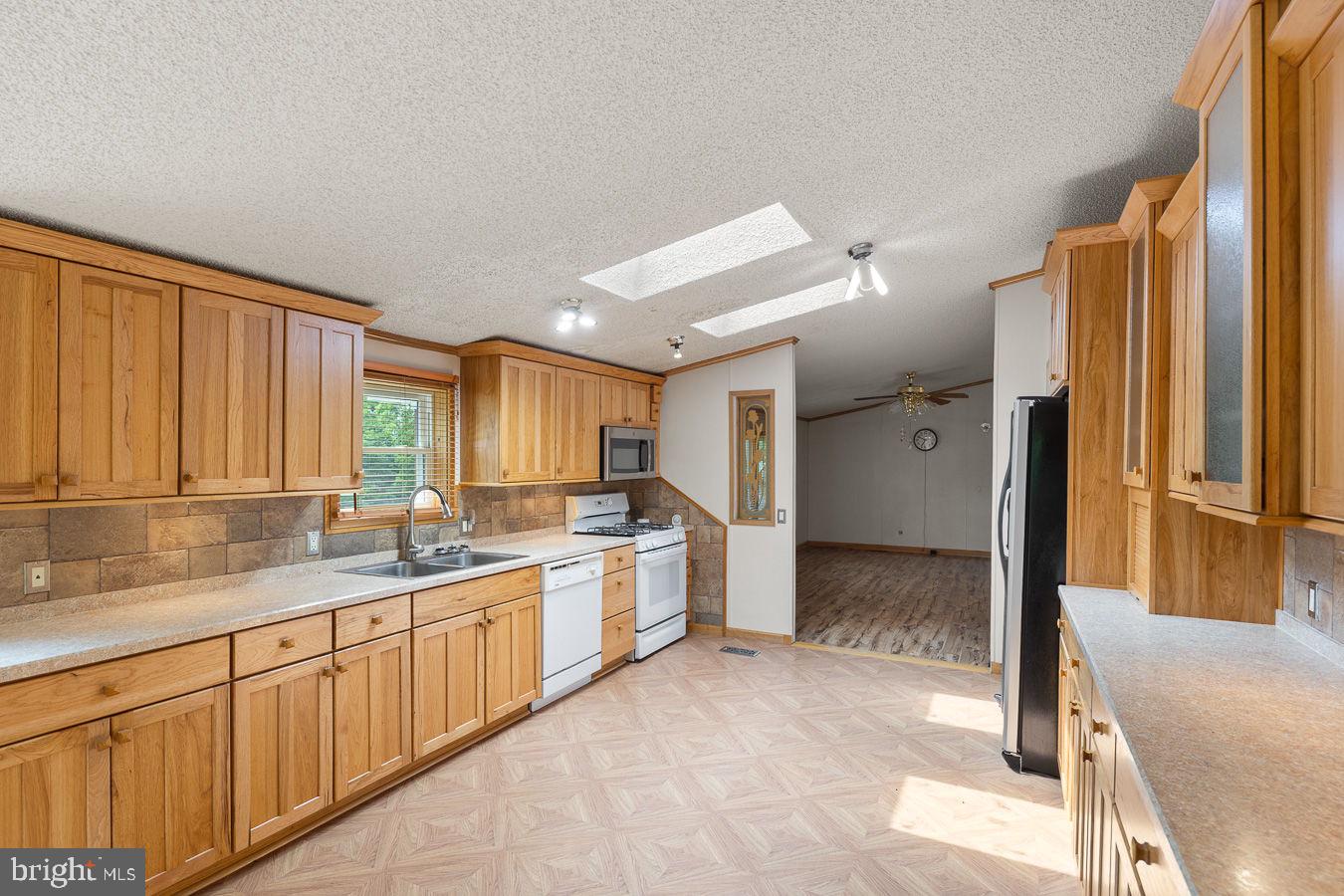 6426 Paw Paw Road Paw Paw, WV 25434 - Photo 6 of 25