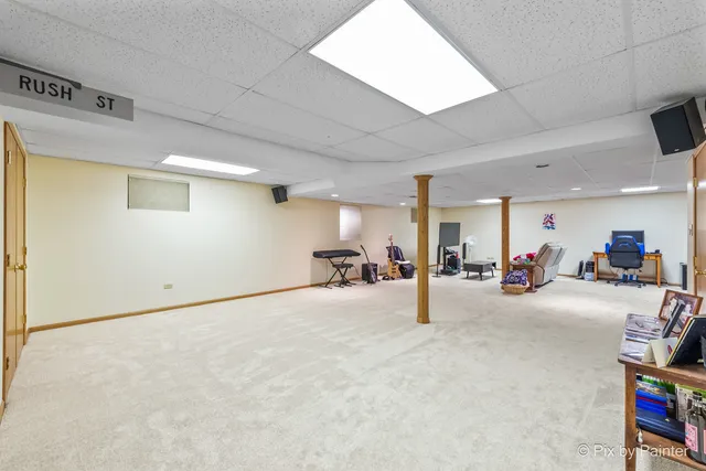 $695,000 | 16830 Pineview Drive, Homer Glen, IL 60491