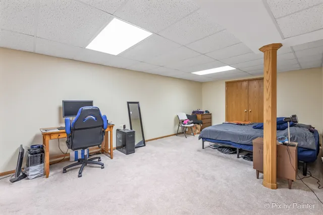 $695,000 | 16830 Pineview Drive, Homer Glen, IL 60491