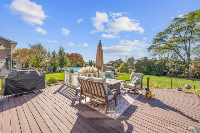 $695,000 | 16830 Pineview Drive, Homer Glen, IL 60491