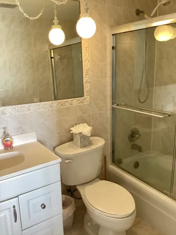 $3,700 | 3101 South Ocean Boulevard, Unit 924, Highland Beach, FL 33487