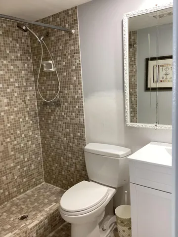 $3,700 | 3101 South Ocean Boulevard, Unit 924, Highland Beach, FL 33487