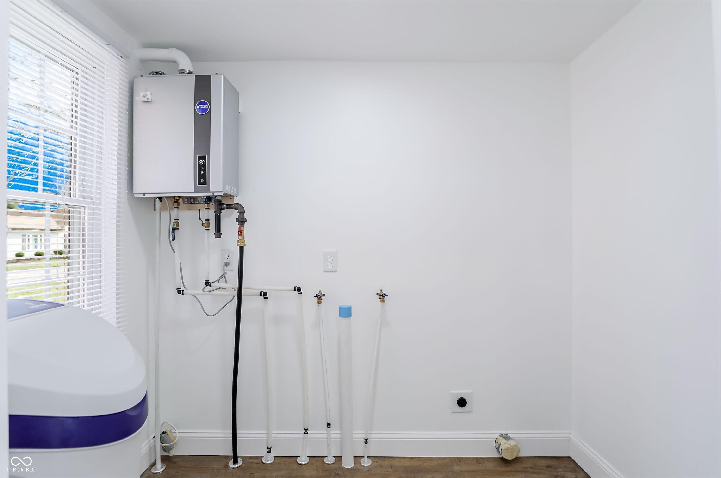 7902 Alexander Street Indianapolis, IN 46259 - Photo 13 of 20