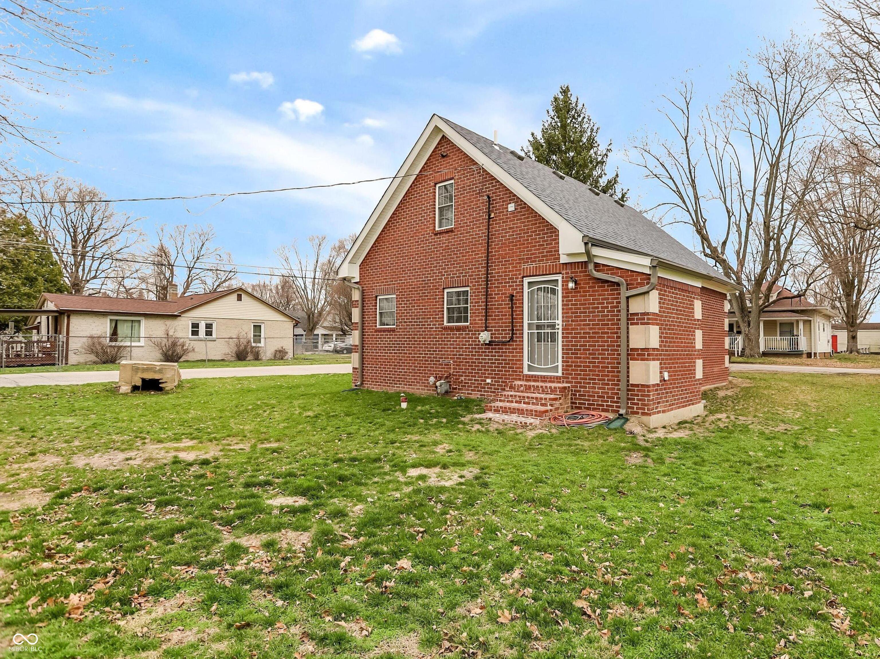 7902 Alexander Street Indianapolis, IN 46259 - Photo 18 of 20