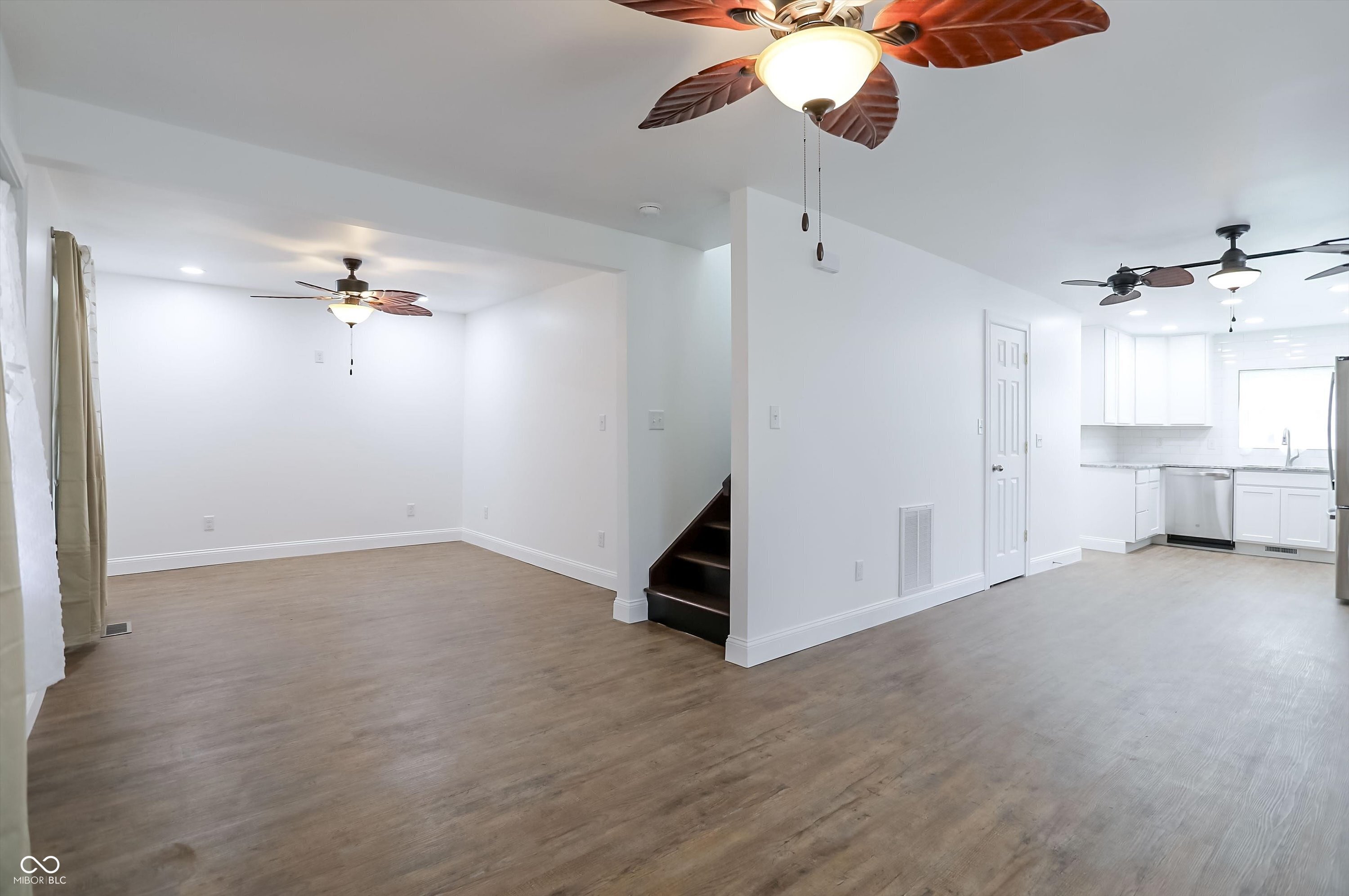 7902 Alexander Street Indianapolis, IN 46259 - Photo 4 of 20