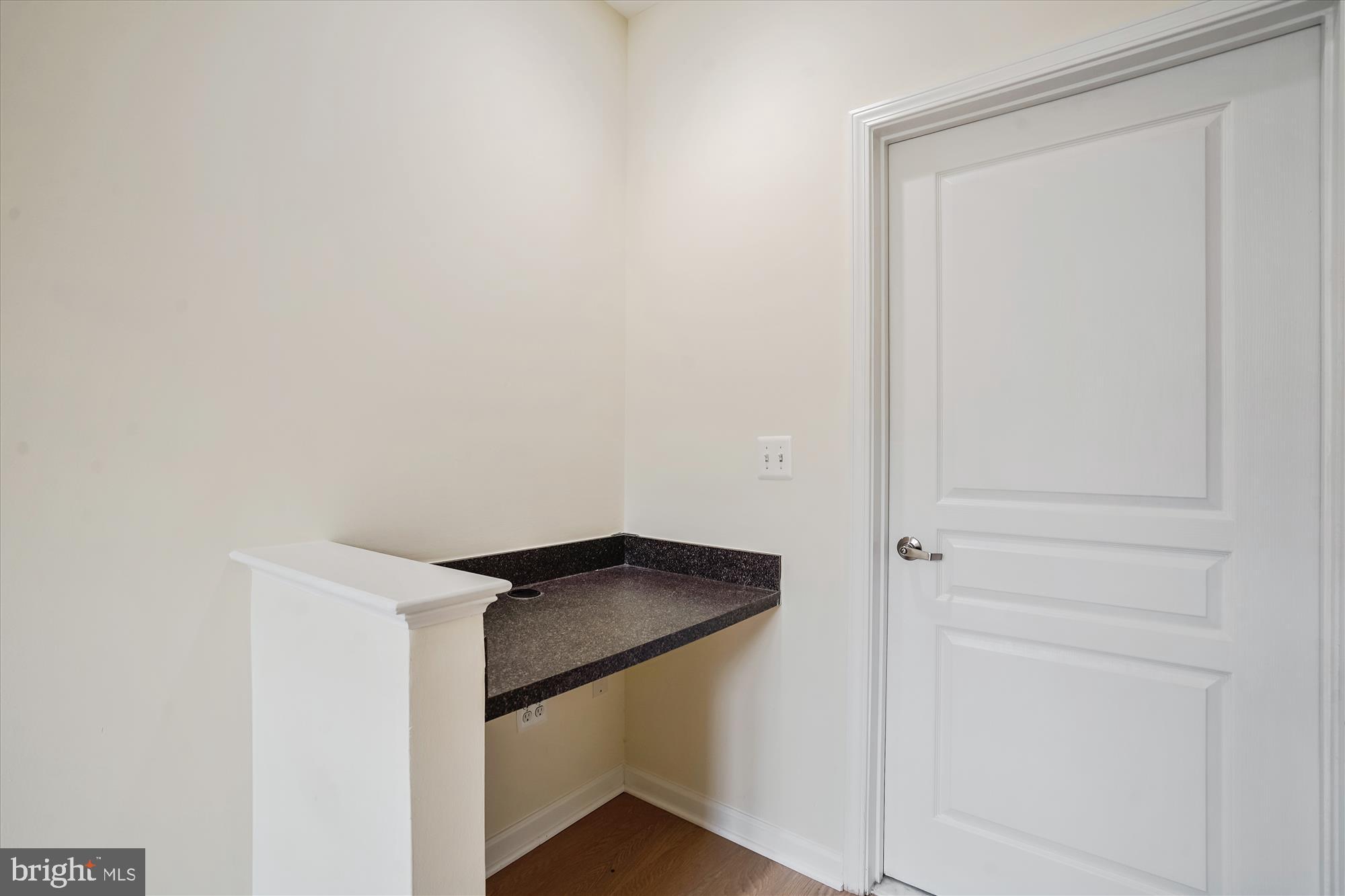 12000 Market Street, Unit 310 Reston, VA 20190 - Photo 13 of 22 Versatile nook for creative use.