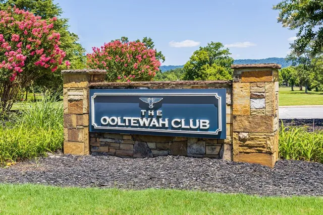 $499,900 | 8233 Double Eagle Court, Ooltewah, TN 37363