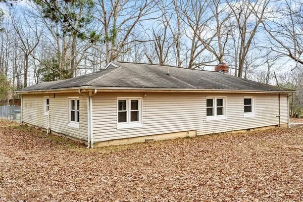 $340,000 | 9185 US Highway 220 Business North, Randleman, NC 27317