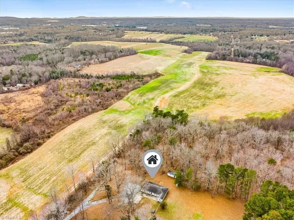 $340,000 | 9185 US Highway 220 Business North, Randleman, NC 27317