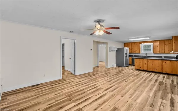 $340,000 | 9185 US Highway 220 Business North, Randleman, NC 27317