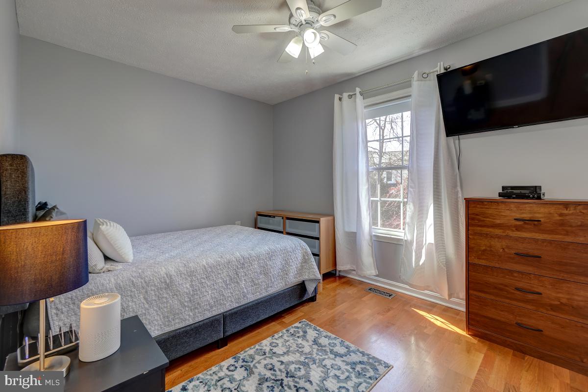 10469 Labrador Loop Manassas, VA 20112 - Photo 37 of 60 Gallery Image 37