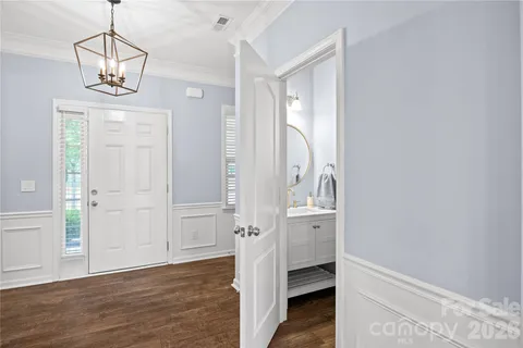 $525,000 | 10522 Honeyfur Court, Charlotte, NC 28278