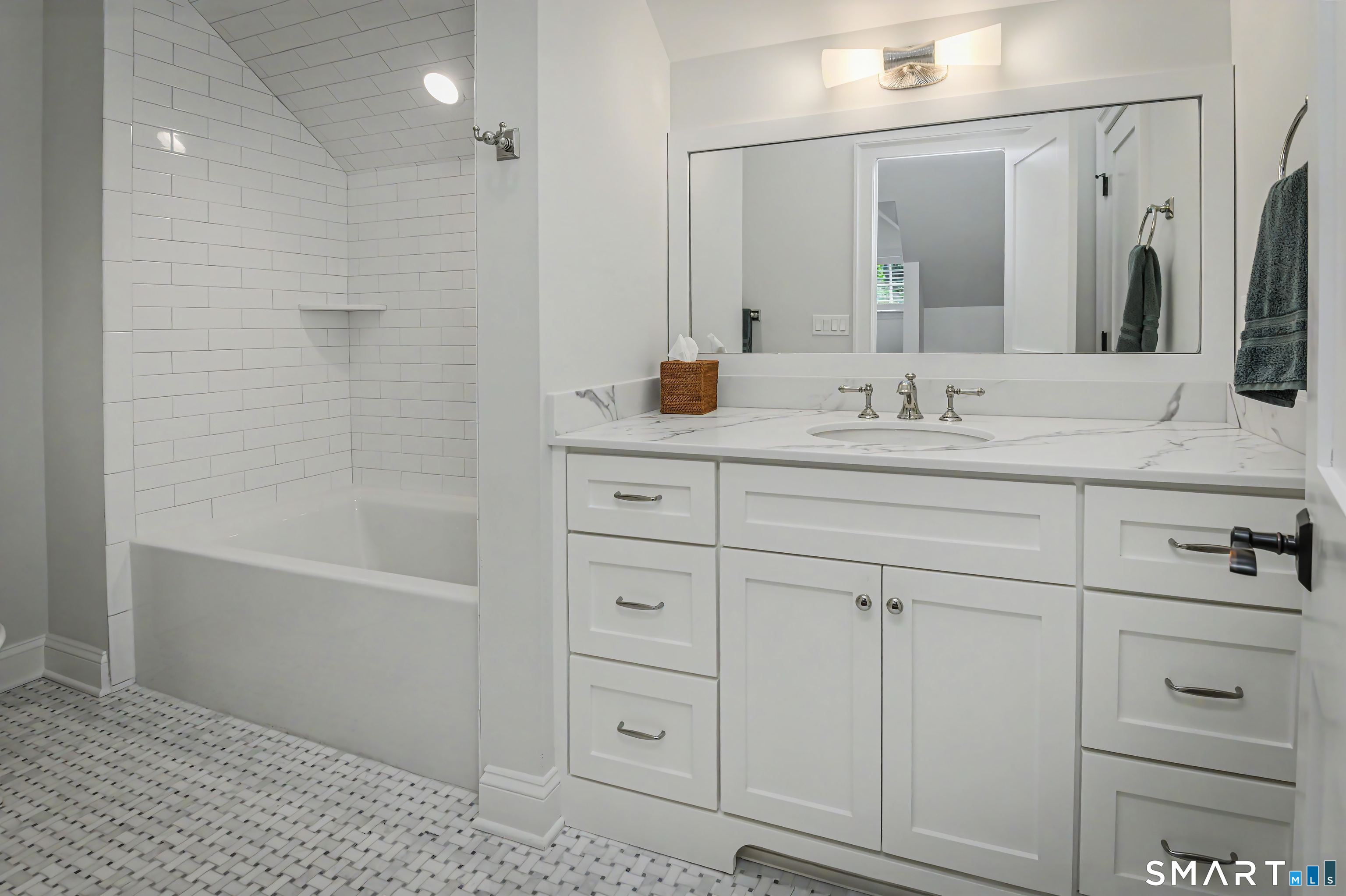 500 Main Street, Unit 6 Ridgefield, CT 06877 - Photo 29 of 40