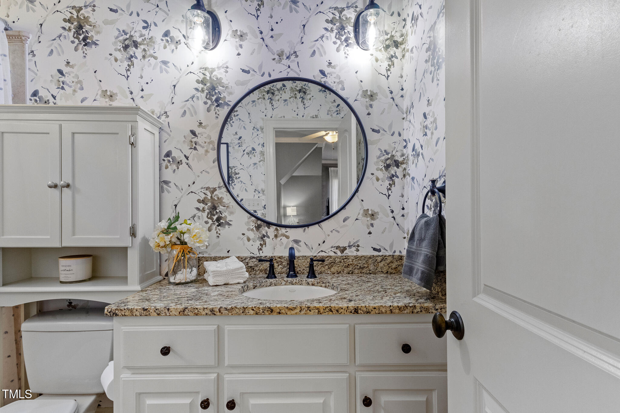 3016 Allansford Lane Raleigh, NC 27613 - Photo 50 of 93 074-IMG_1823
