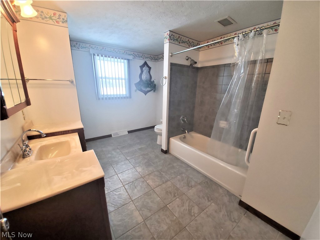 8622 Root Road North Ridgeville, OH 44039 - Photo 31 of 35 Gallery Image 31