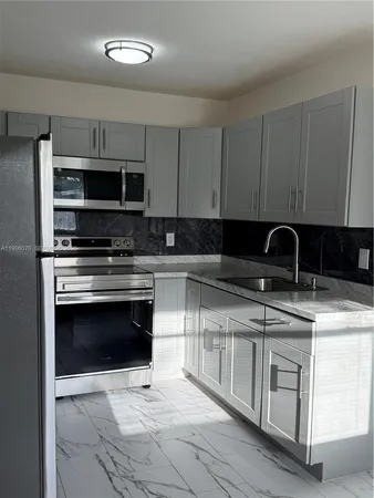 $2,800 | 6071 Southwest 33rd Street, Unit 4, Miramar, FL 33023