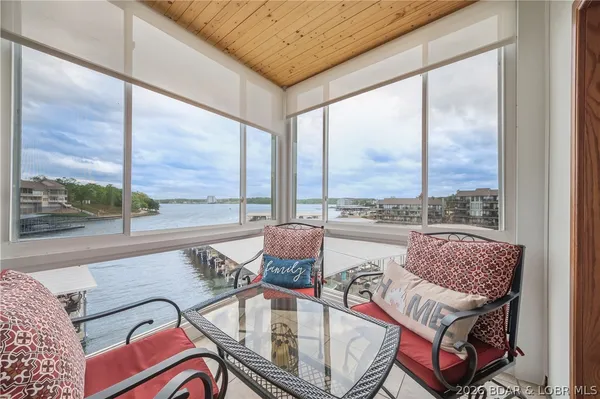 $449,900 | 261 Charleston Drive, Unit 3B, Lake Ozark, MO 65049