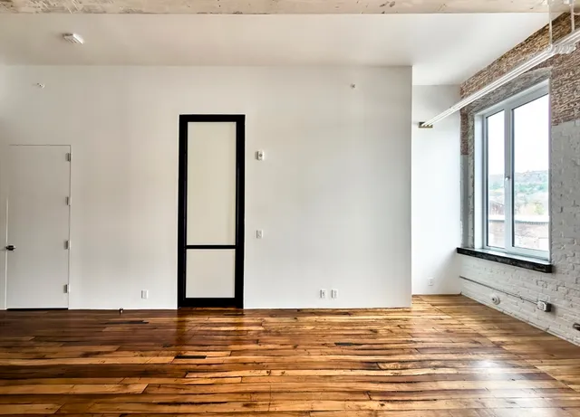 $2,200 | 520 State Road, Unit 202, North Adams, MA 01247