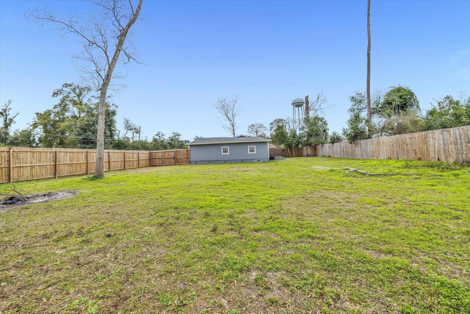 1898 Cemetery Road Tallahassee, FL 32305 - Photo 24 of 59