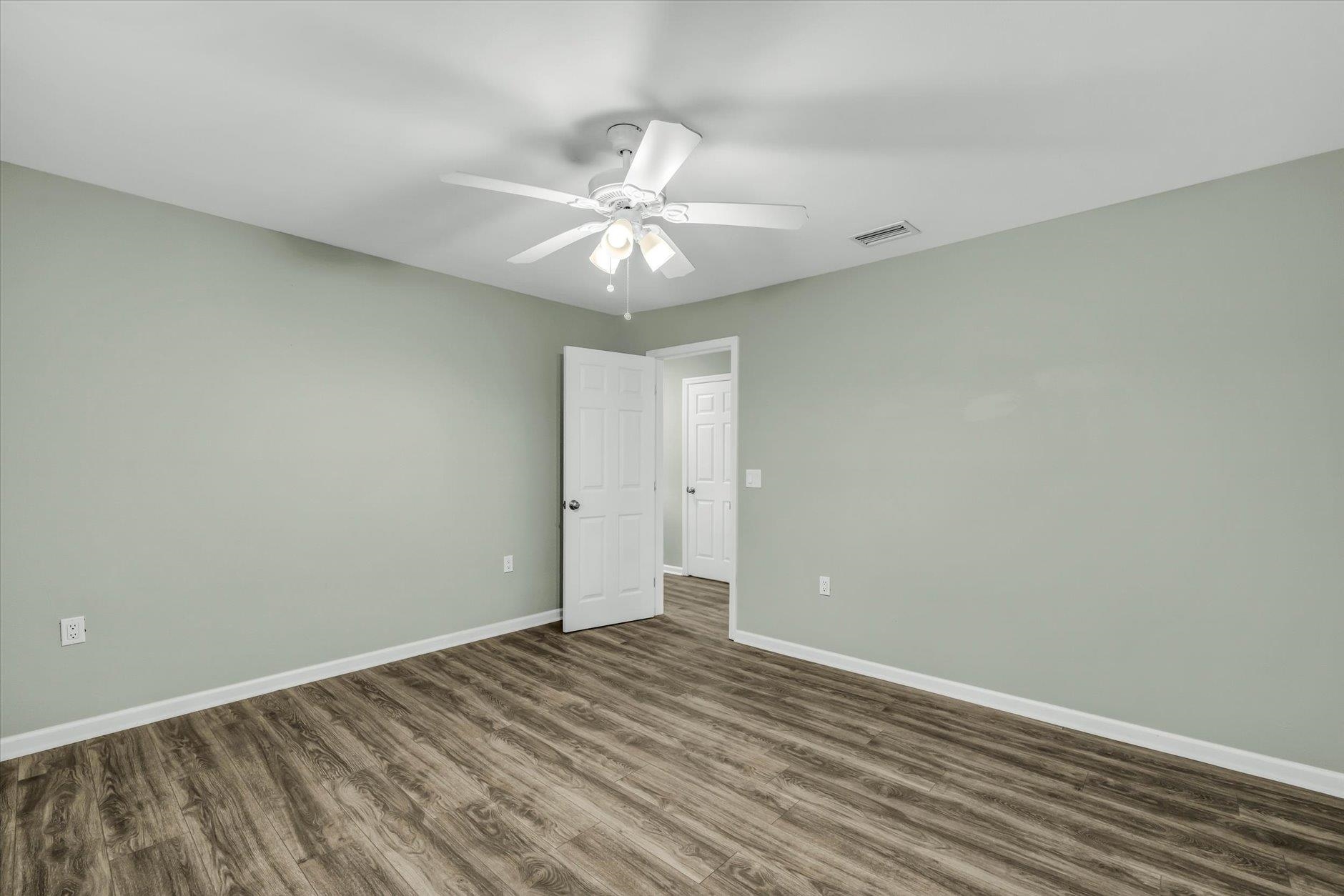 1898 Cemetery Road Tallahassee, FL 32305 - Photo 7 of 59