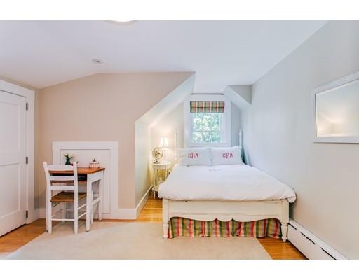 715 Boston Post Road Weston, MA 02493 - Photo 10 of 16